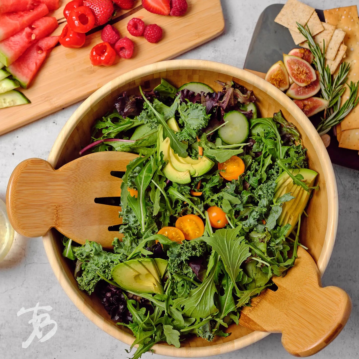Salad Hands, Bamboo Salad Serving Utensils - An Initial Impression