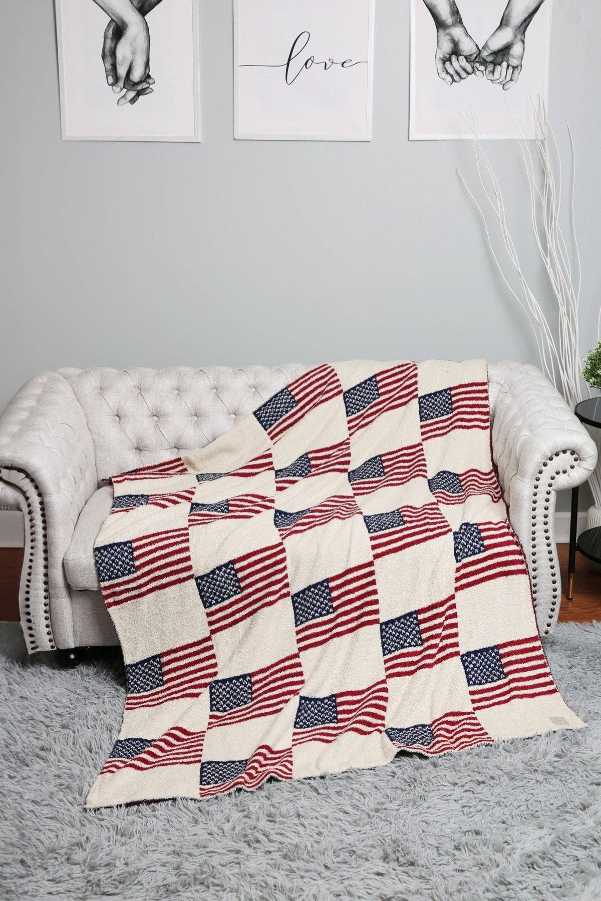 Super Lux American Throw Blanket
