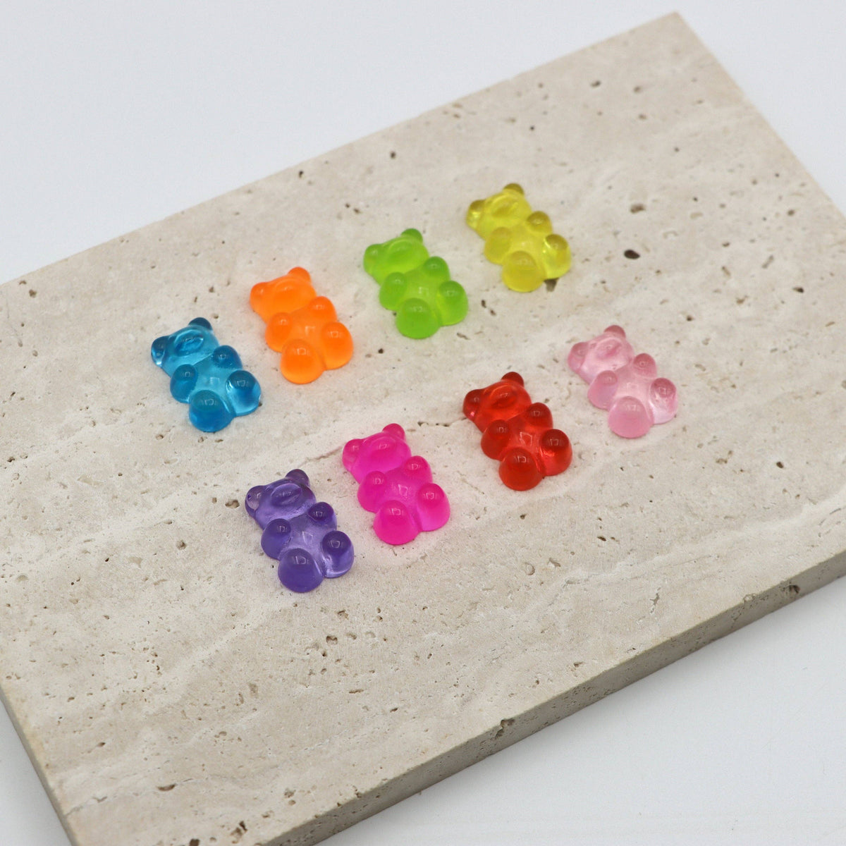 Gummy bear small needle minders