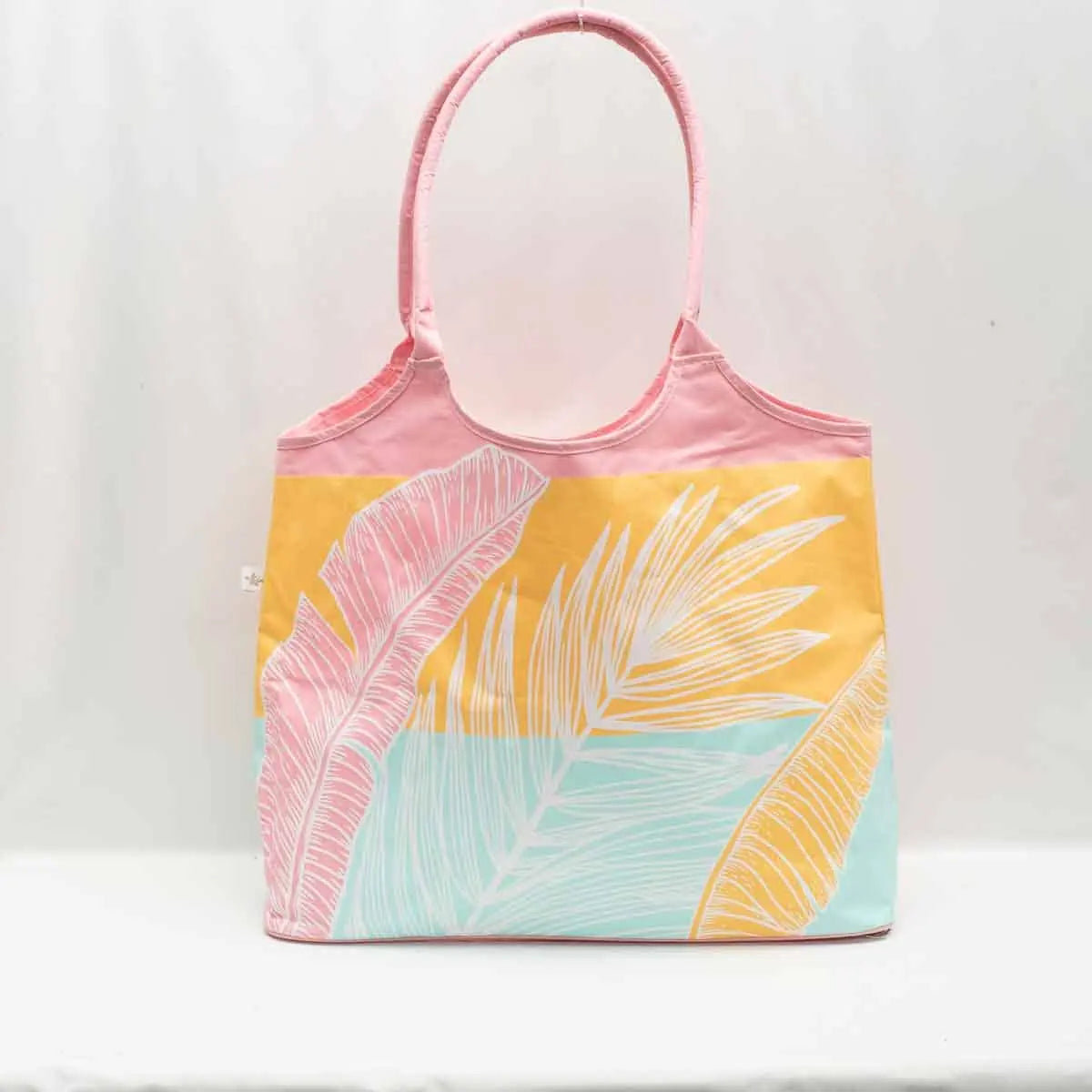 The Royal Standard - Delmare Palm Beach Bag Sky/Sunburst/Light Pink 20x16x8 The Royal Standard An Initial Impression