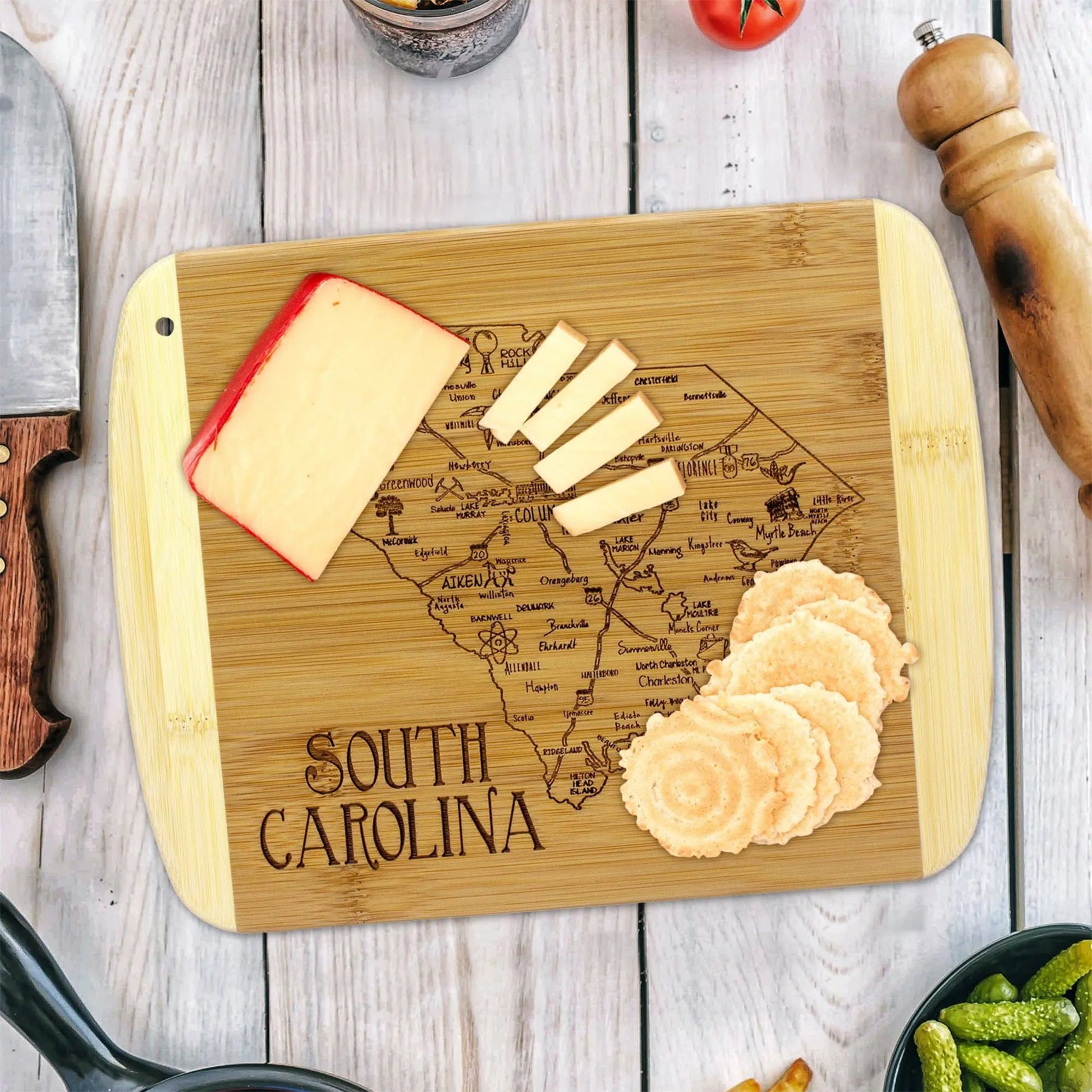 South Carolina 11" Cutting & Serving Board - An Initial Impression