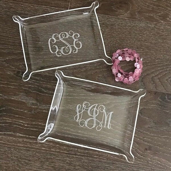 ELEGANT ACRYLIC TRAY