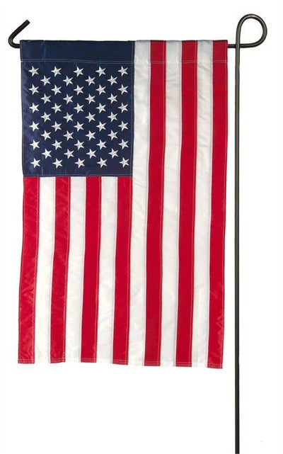 Evergreen Enterprises - American Garden Applique Flag - An Initial Impression