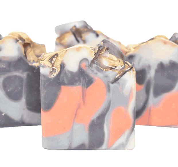 Indulgence Bath Bakery - Driftwood and Amber Artisan Soap - An Initial Impression