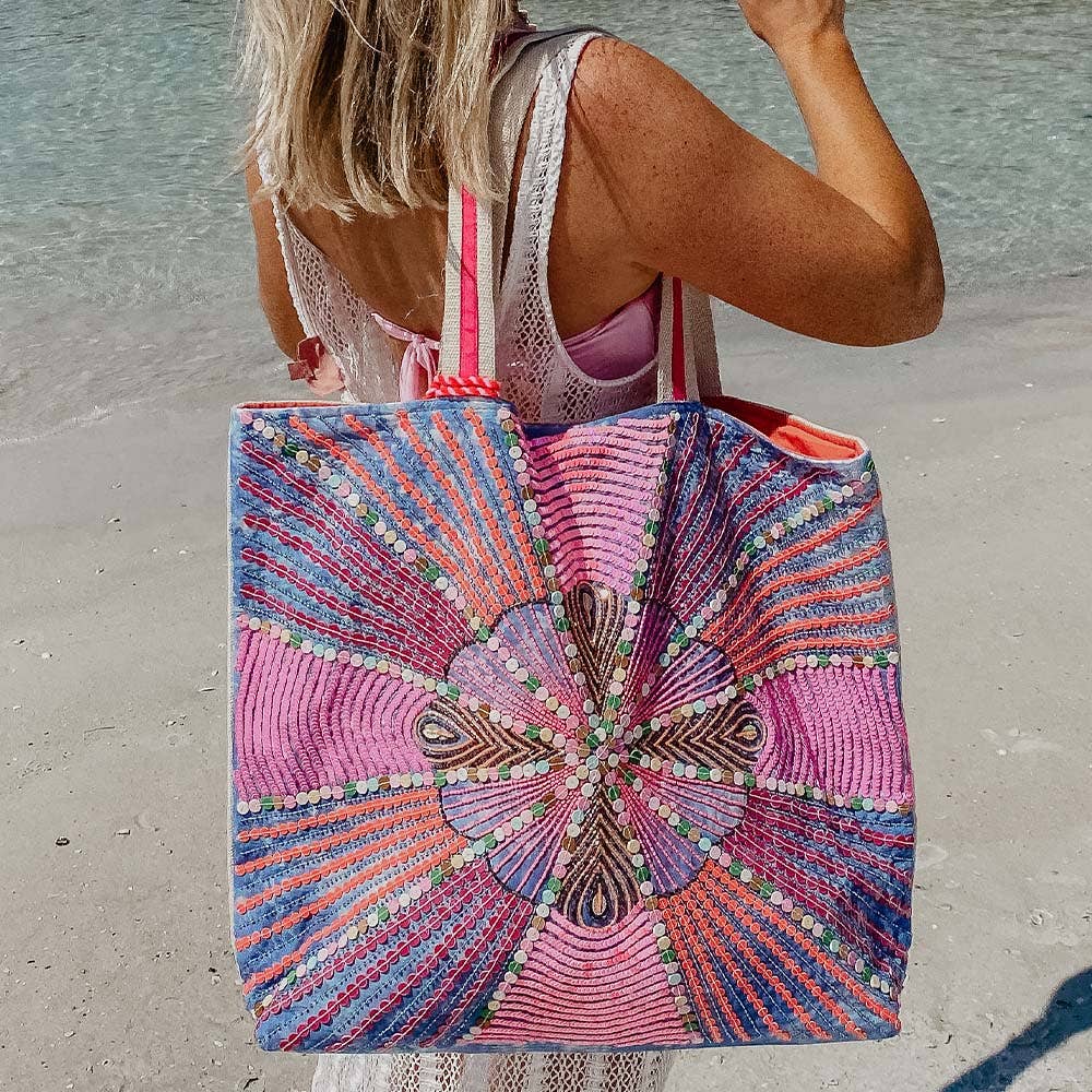 Katydid - Bursting Lines Tote Bag or Beach Bag - An Initial Impression